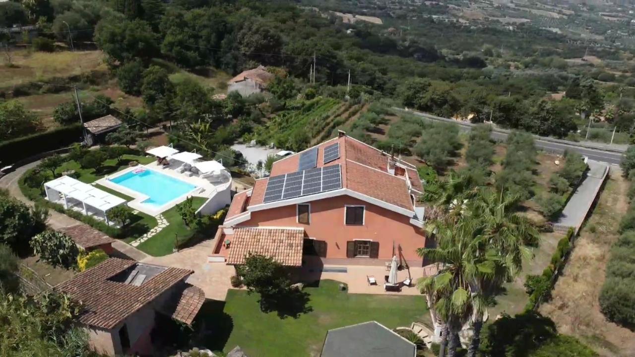 ויבו ולנטיה Villa Zufro מראה חיצוני תמונה