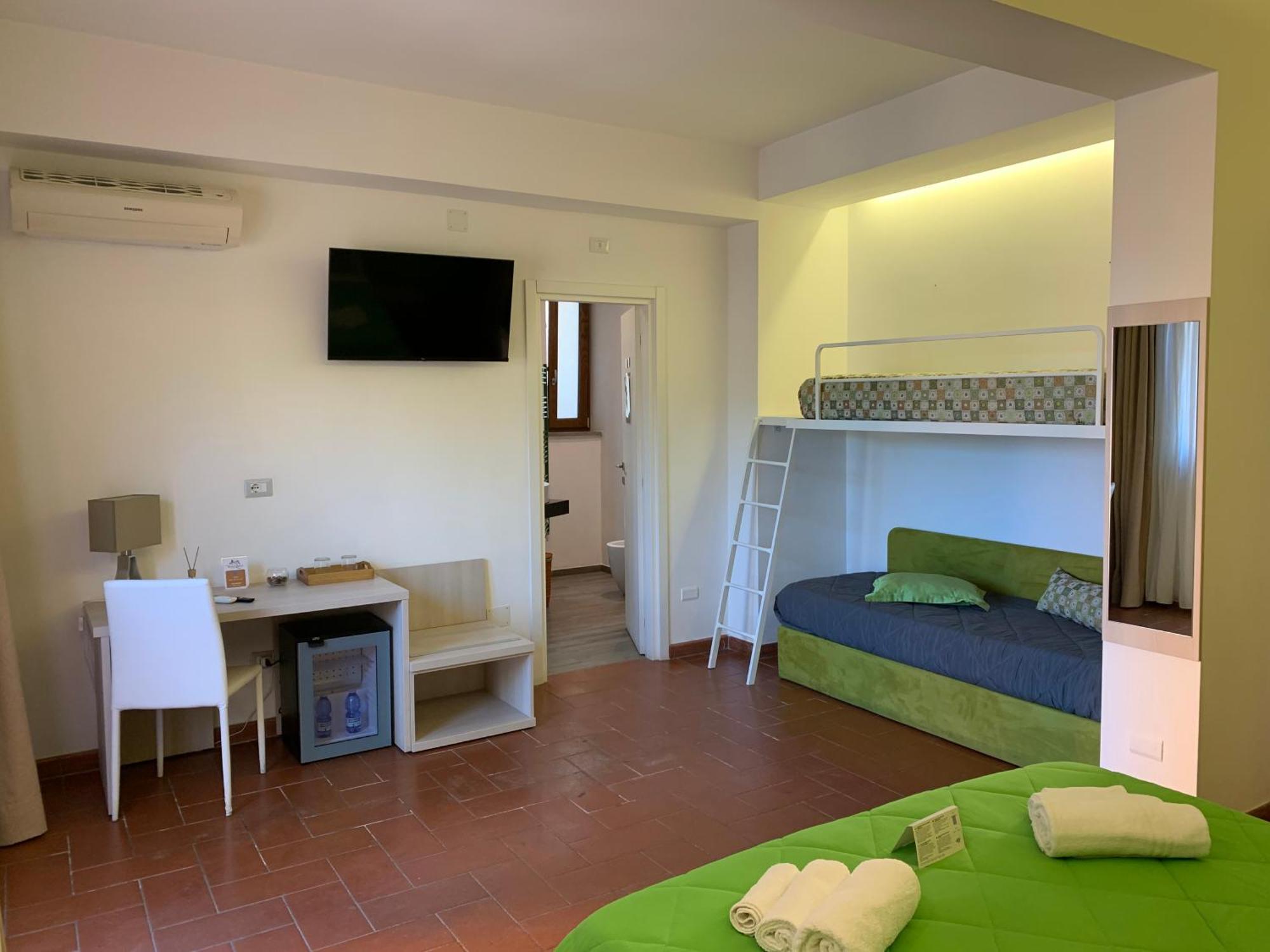 ויבו ולנטיה Villa Zufro מראה חיצוני תמונה