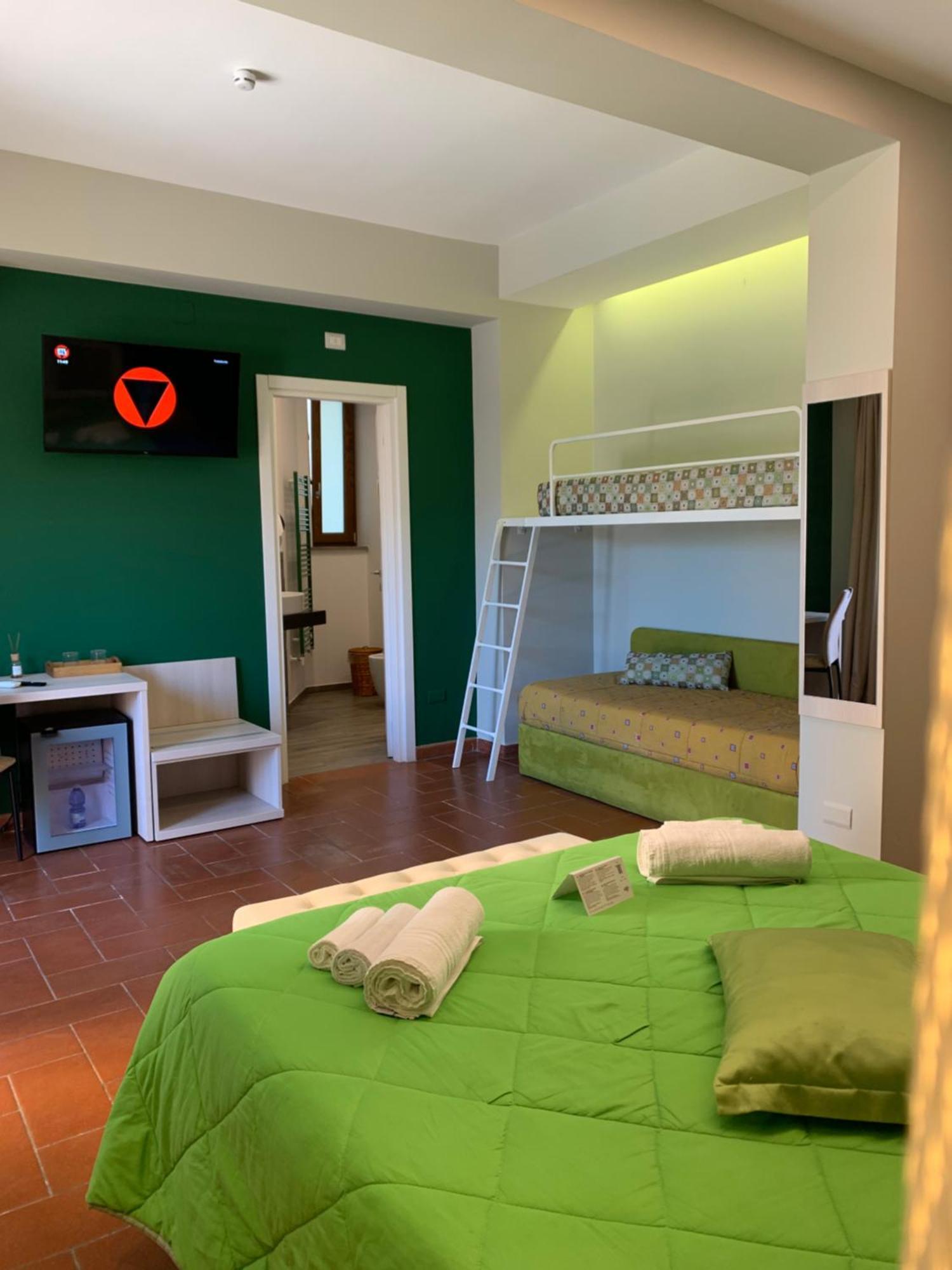 ויבו ולנטיה Villa Zufro מראה חיצוני תמונה